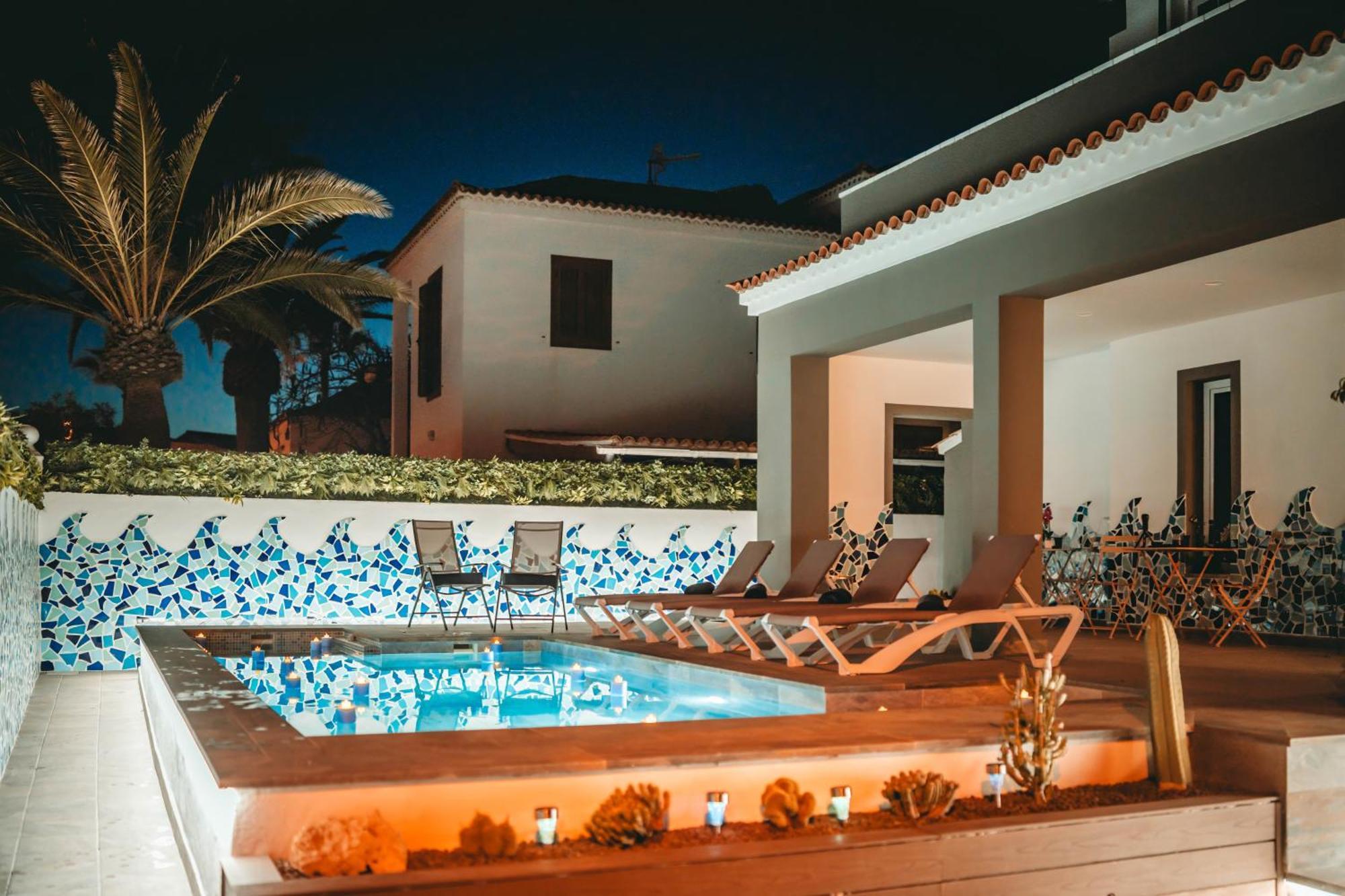 Villa De Marcos Alojamiento De Lujo Con Piscina Privada Арона Экстерьер фото