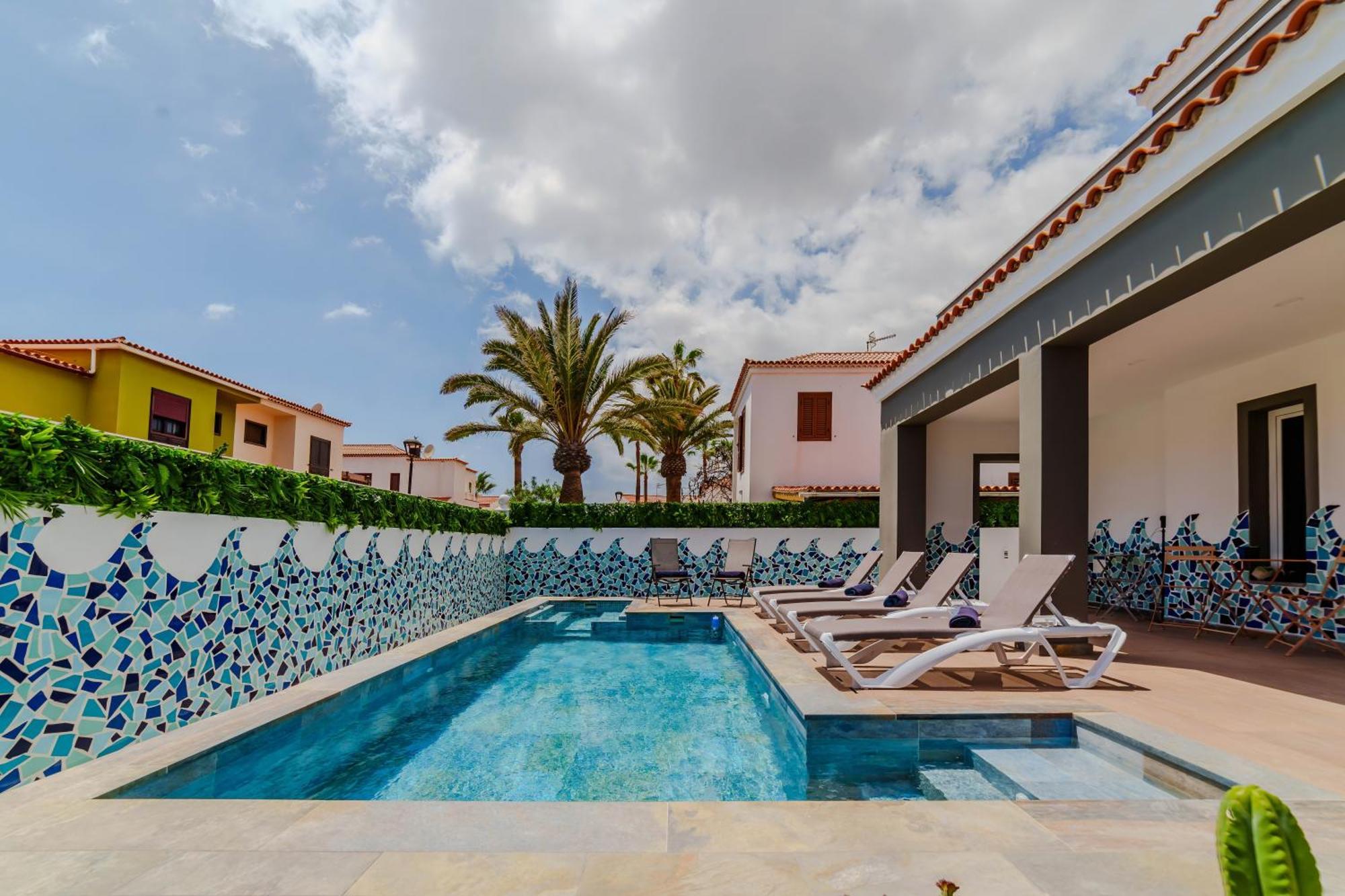 Villa De Marcos Alojamiento De Lujo Con Piscina Privada Арона Экстерьер фото