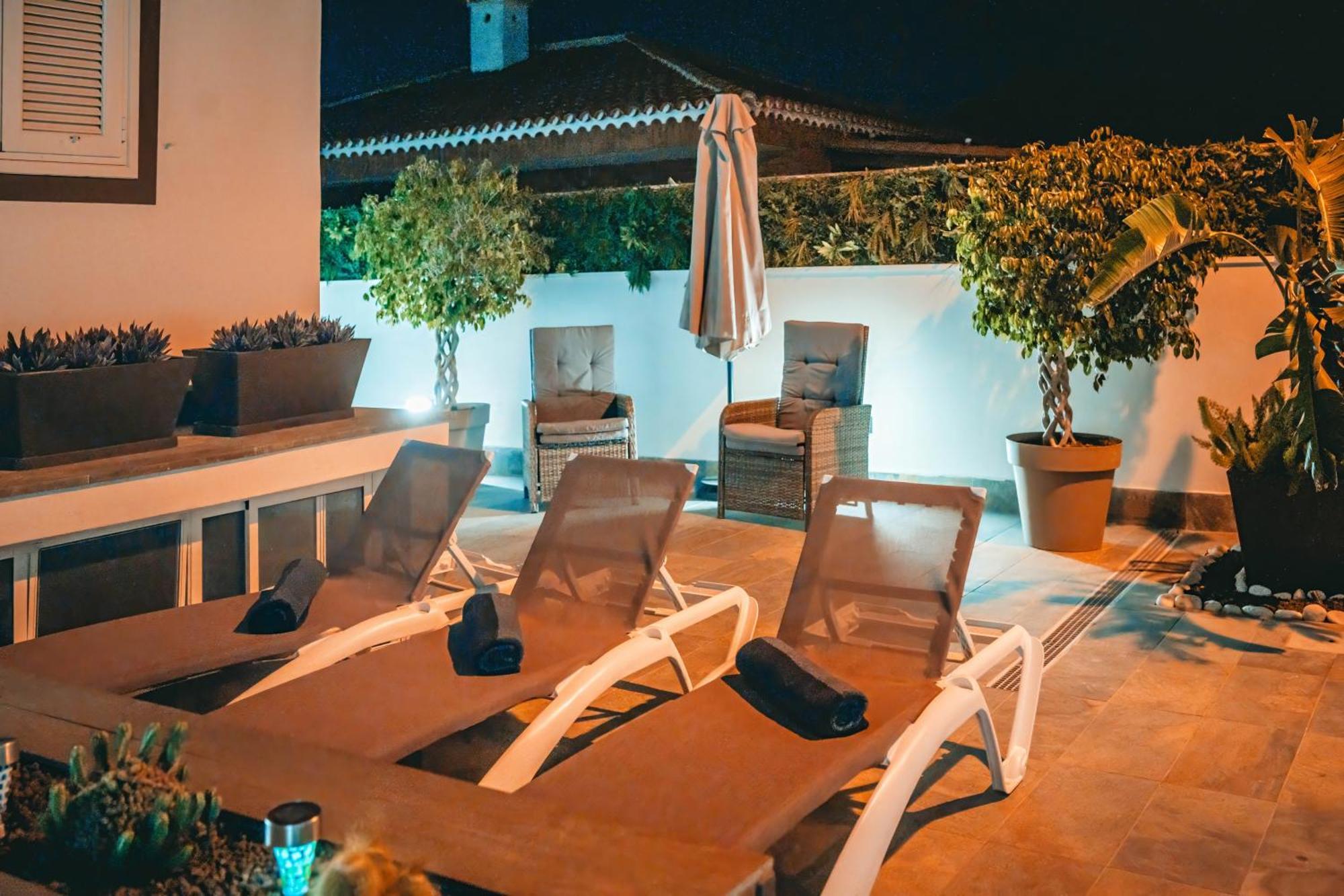 Villa De Marcos Alojamiento De Lujo Con Piscina Privada Арона Экстерьер фото