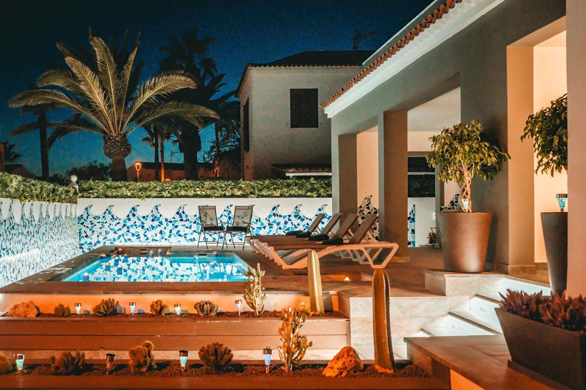 Villa De Marcos Alojamiento De Lujo Con Piscina Privada Арона Экстерьер фото